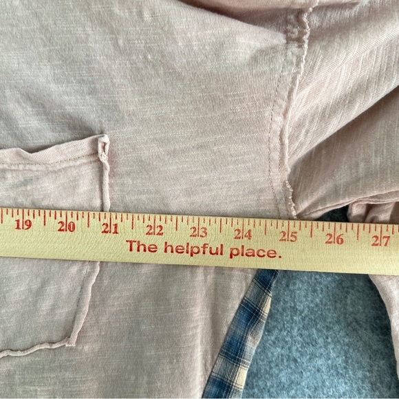 EASEL Long Sleeve Pocket tee Plain Front Pink Blue Plaid Back Size Medium - Picture 6 of 6